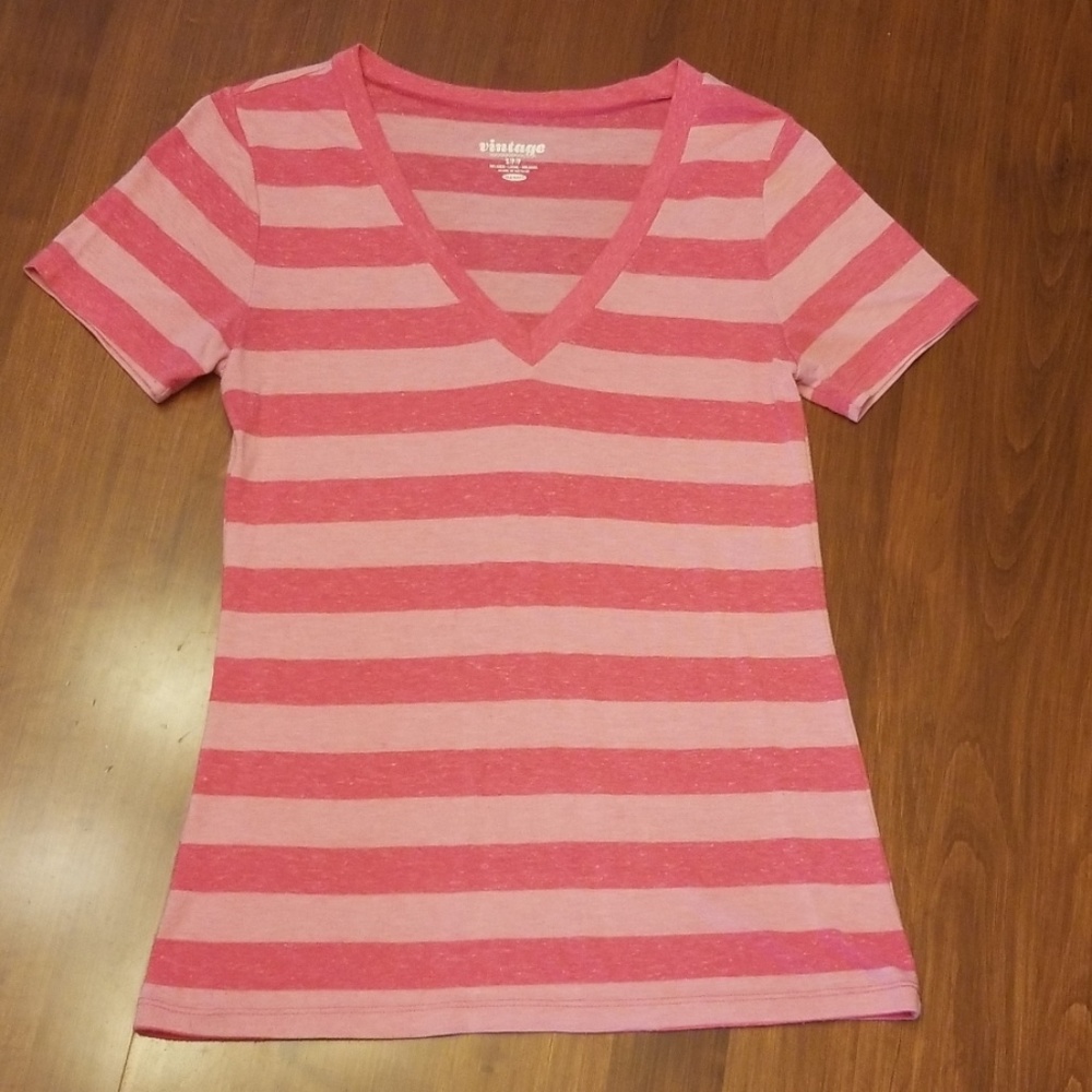Old navy vintage tee